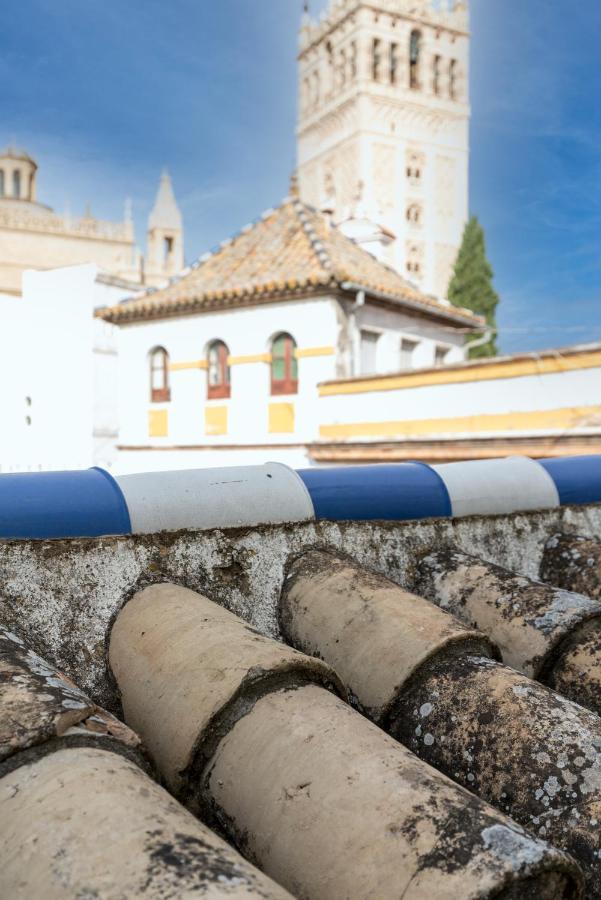 セビリアHistoric Building Cathedralアパートメント エクステリア 写真